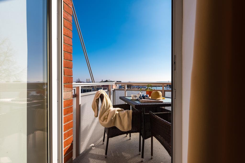 זינקסט Hotel Boddenhus Garni מראה חיצוני תמונה