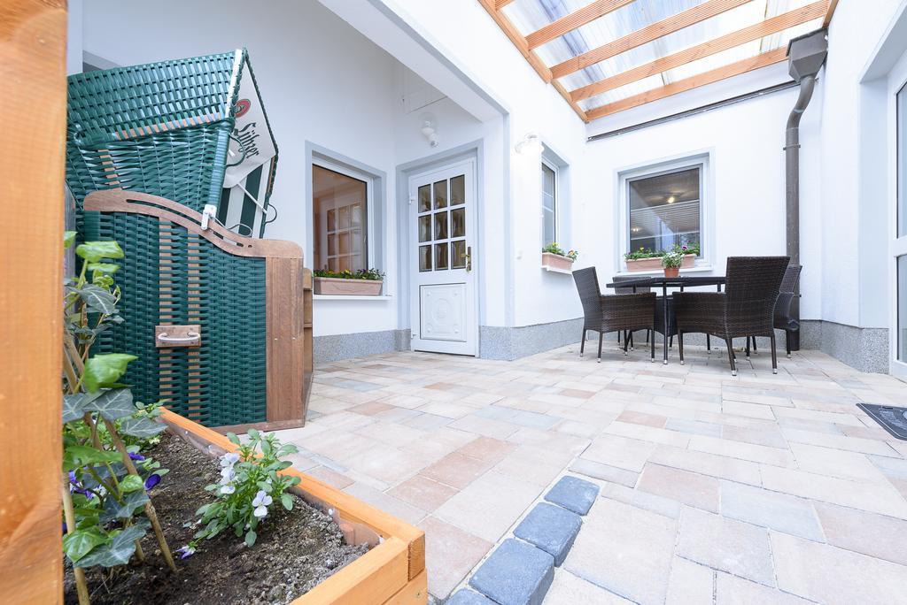 זינקסט Hotel Boddenhus Garni מראה חיצוני תמונה